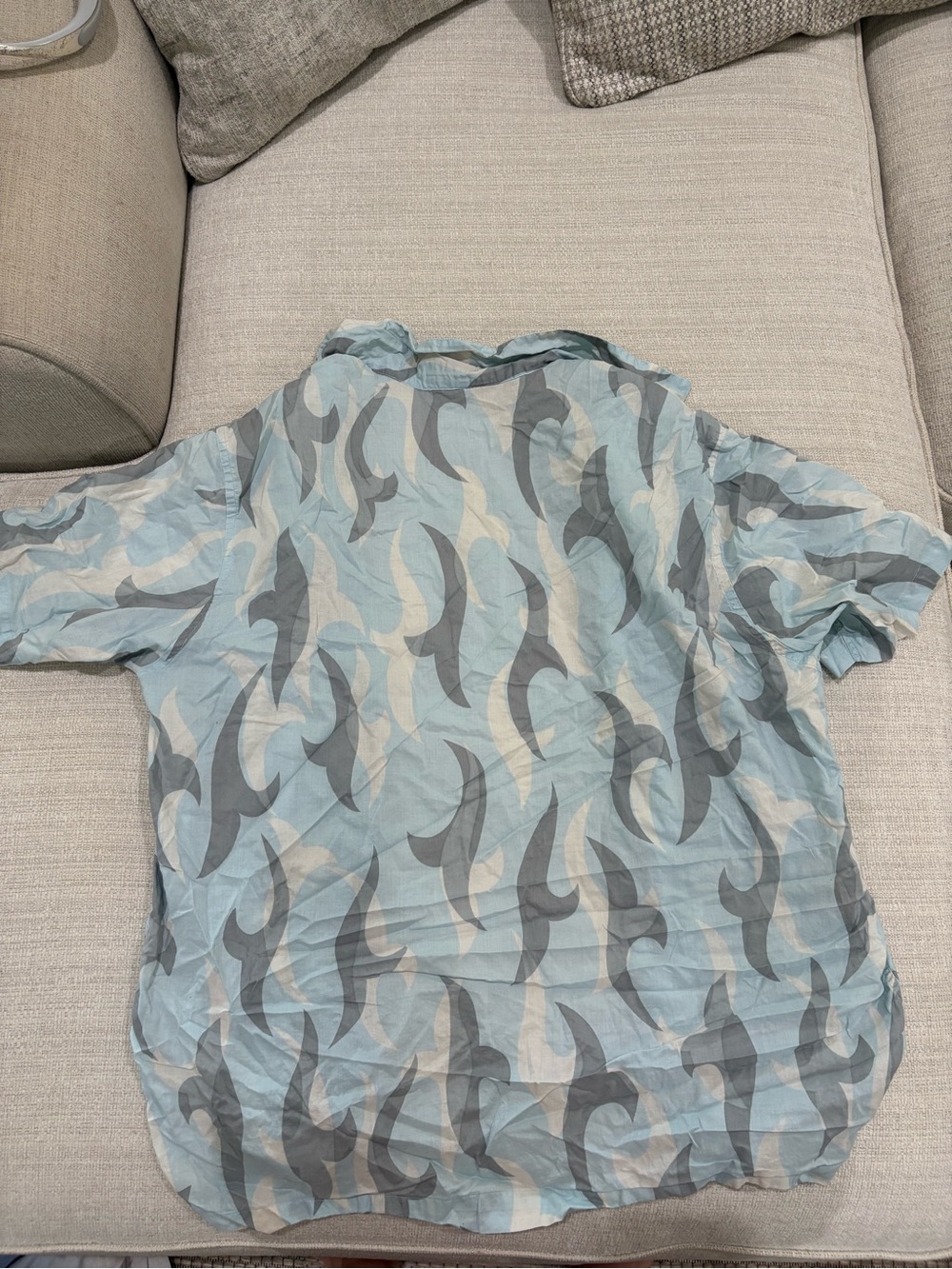 Perry Ellis Blue, Gray and White Short Sleeve Button-Down Shirt - Picture 3 of 3
